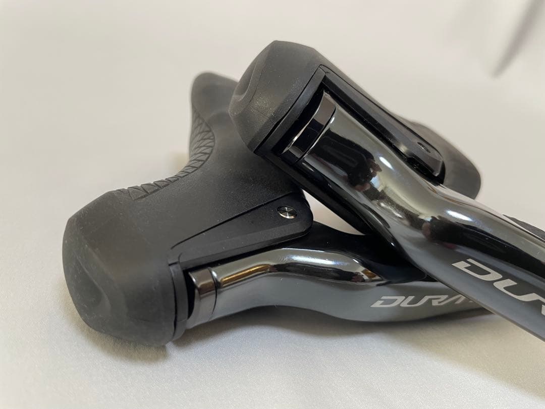 シマノDURA－ACE Di2デュアルコントロールレバー「ST‐R9170」新品