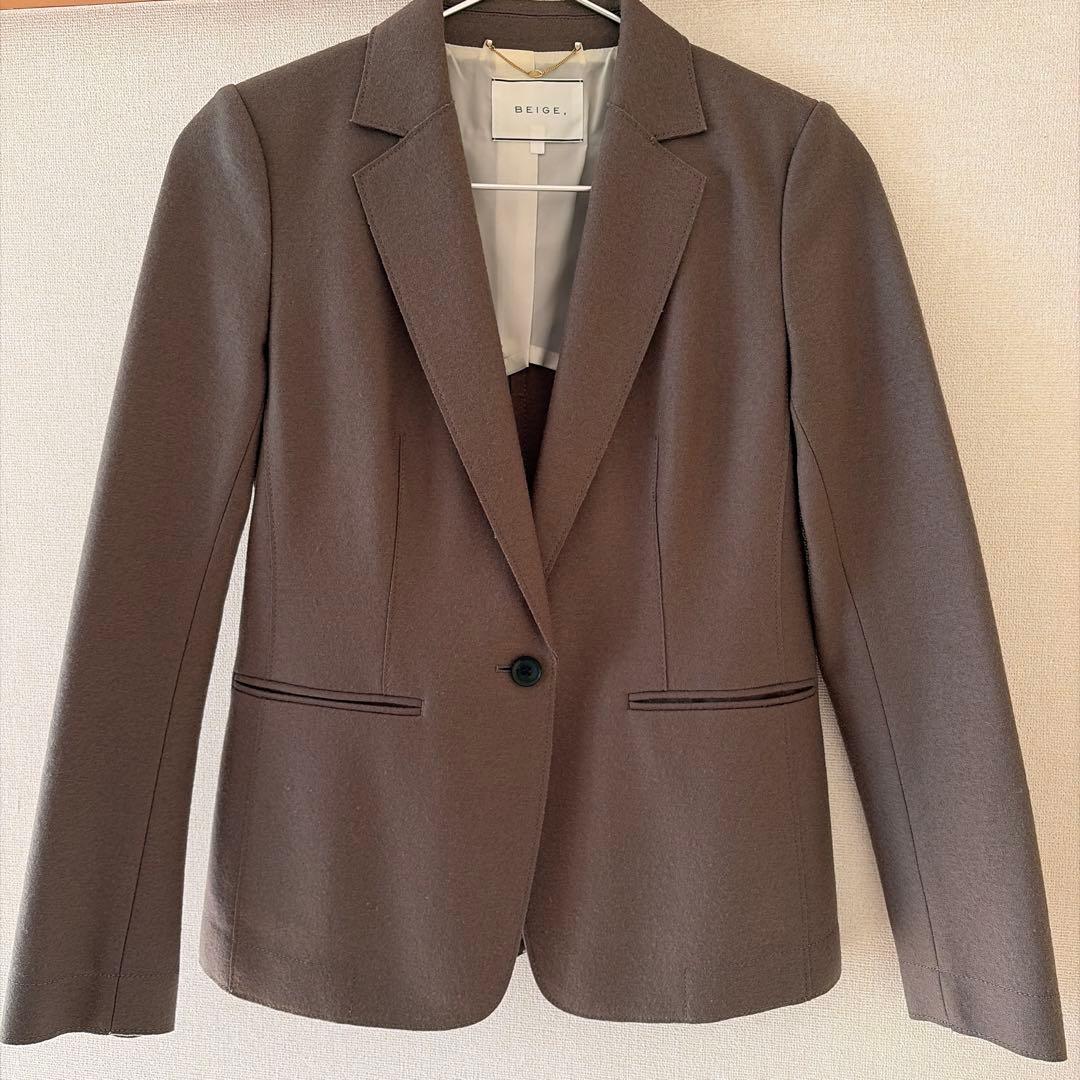 ベイジ BEIGE ジャケットスカートセットアップ