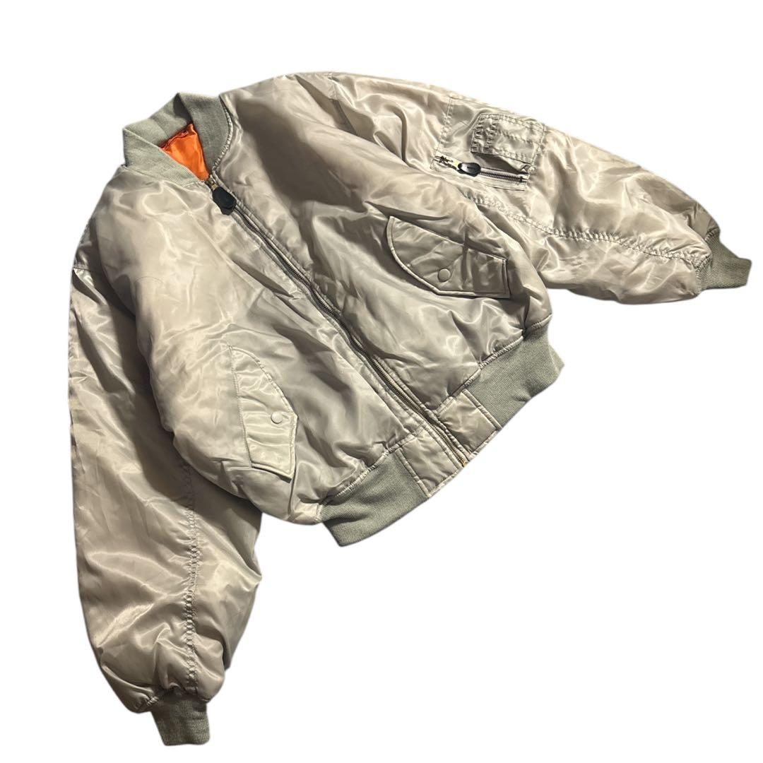 パ*ン様 90s MA-1 フライトジャケット ホワイト 短丈 ミリタリー 希少