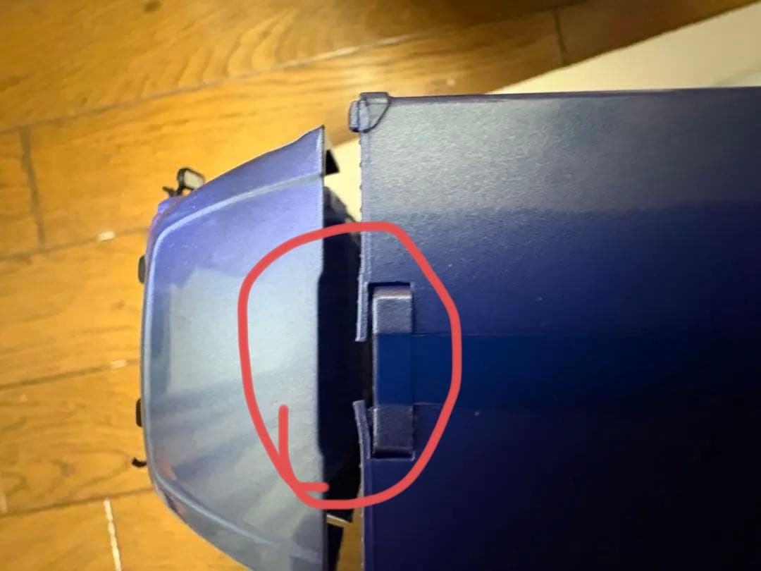 UD TRUCKS Quon 1／43モデル