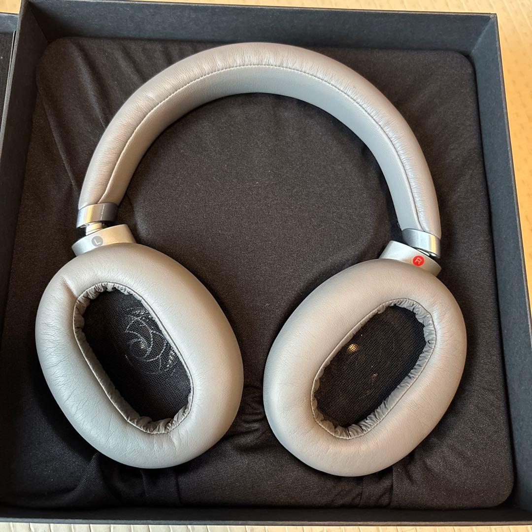 SONY ステレオヘッドホン MDR-1am2