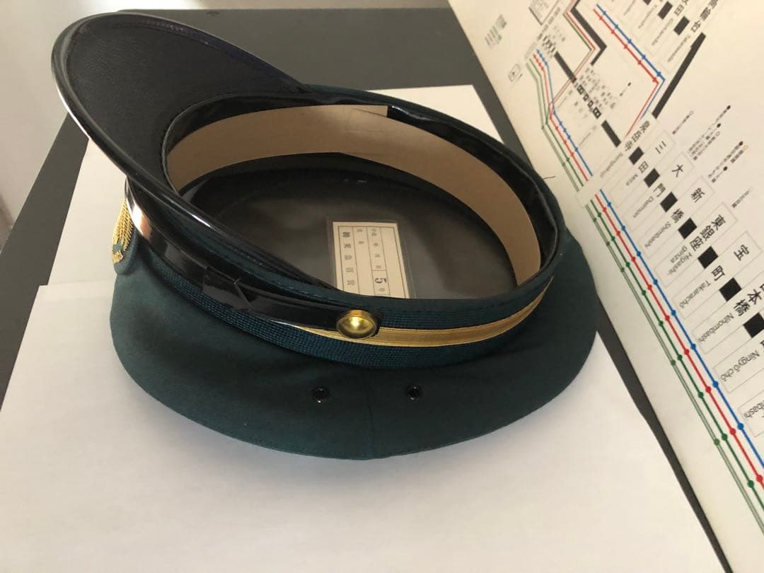 管理番号1176 東急 制帽 （緑色、金色横太線1本）