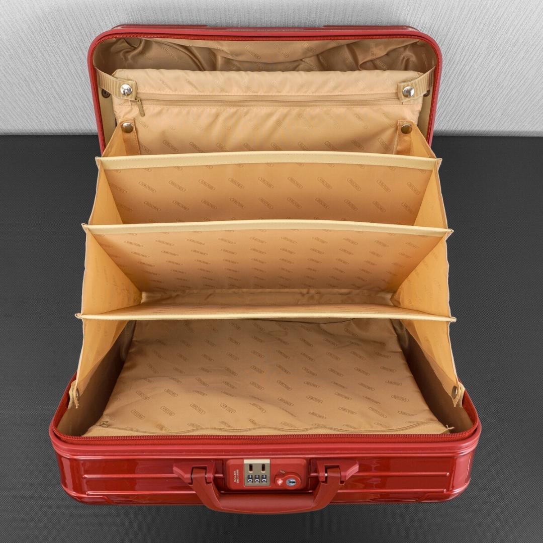 美品 リモワ サルサデラックス 32L 前面スリーブ付き 4輪 TSAロック 赤