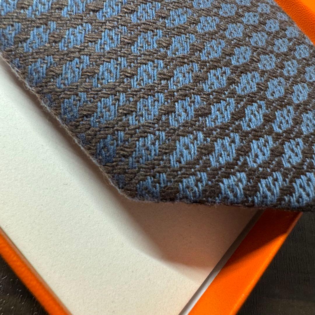 未使用 HERMES エルメス カシミヤ100% ジオメトリック柄 ネクタイ