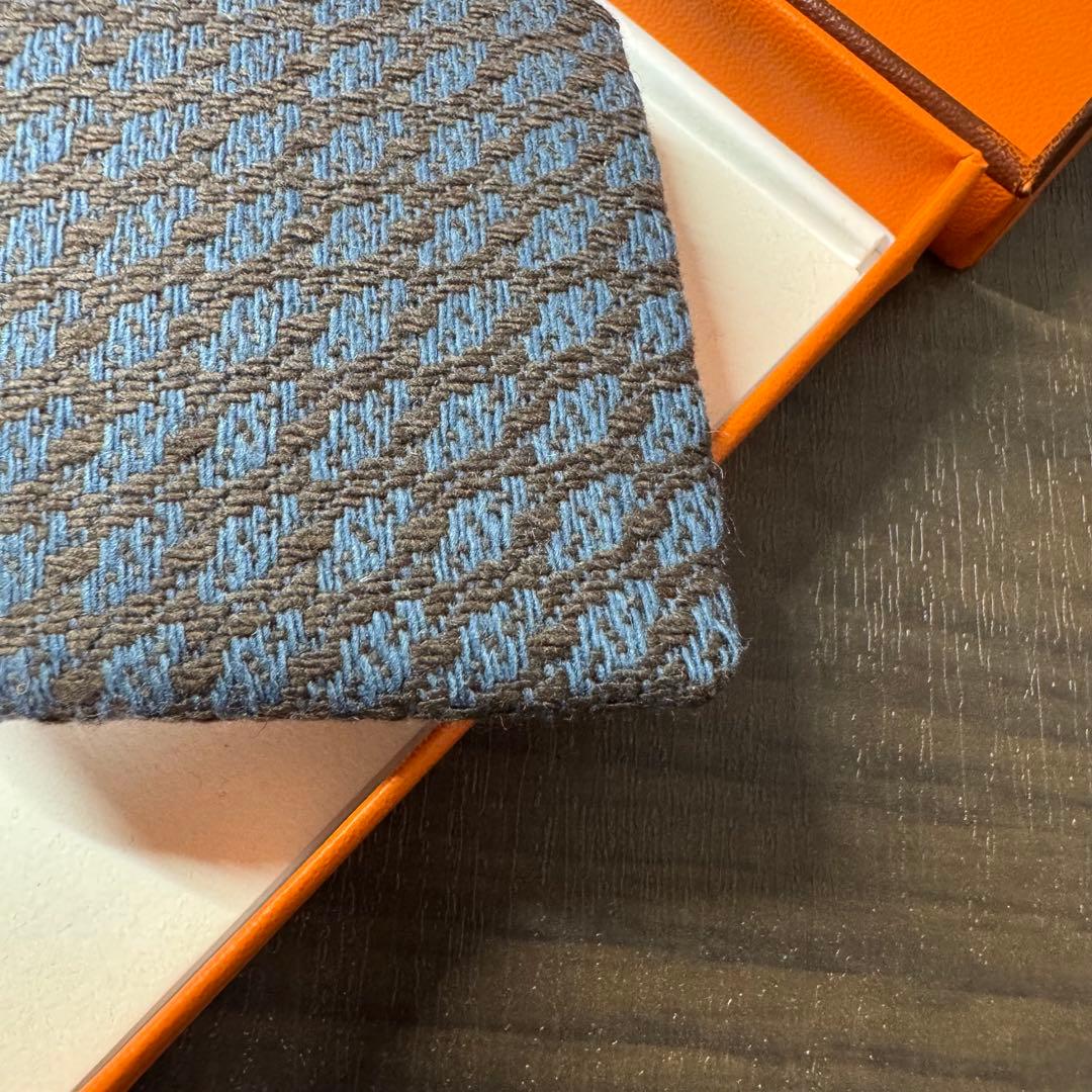 未使用 HERMES エルメス カシミヤ100% ジオメトリック柄 ネクタイ