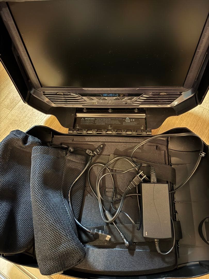 美品 GAEMS G190 ゲーミングモニター ps4/xbox 収納可能