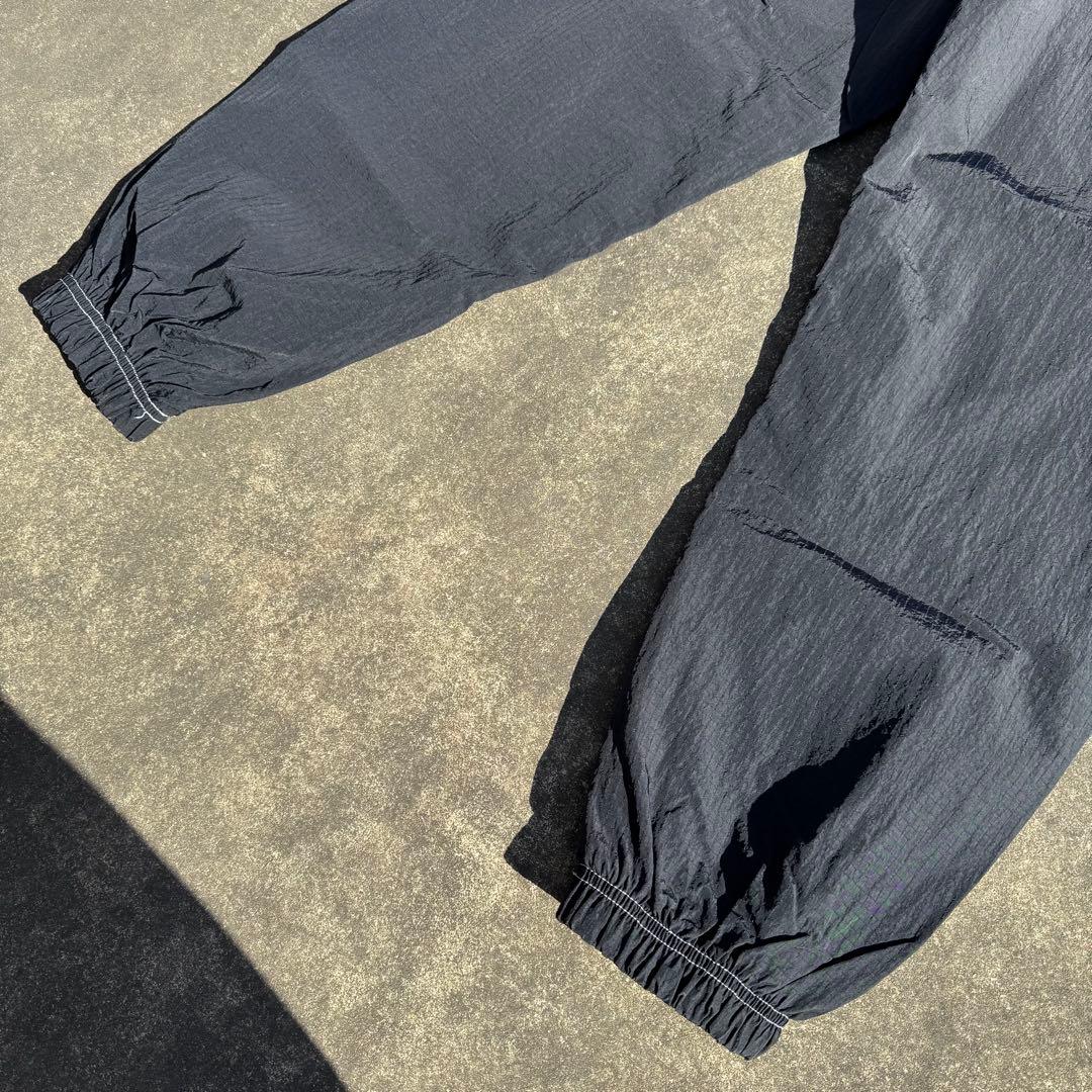 NIKE ナイキ スウッシュ ナイロンパンツ 黒 M ステッチ トラックパンツ