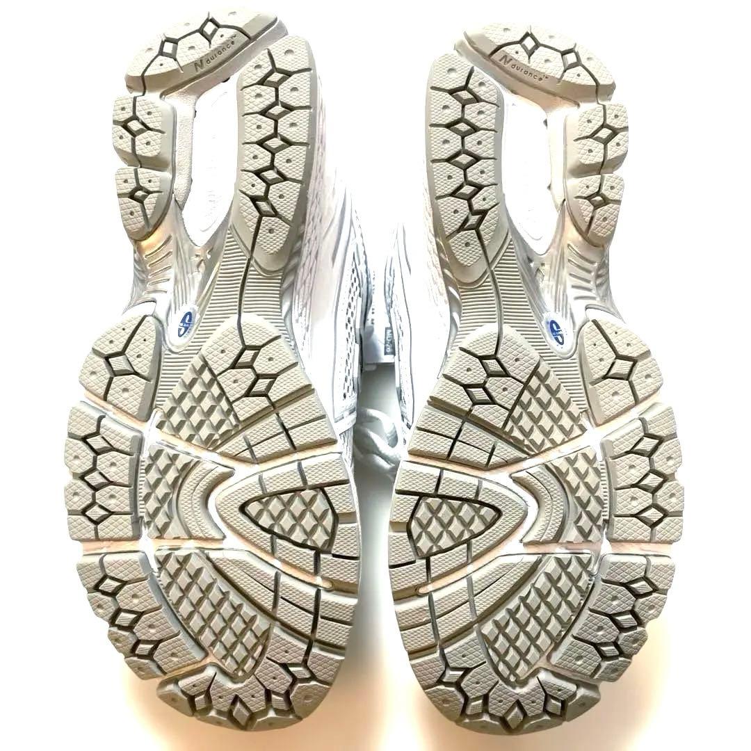 【完売品】NB U1906RCA シルバー 24cm 新品