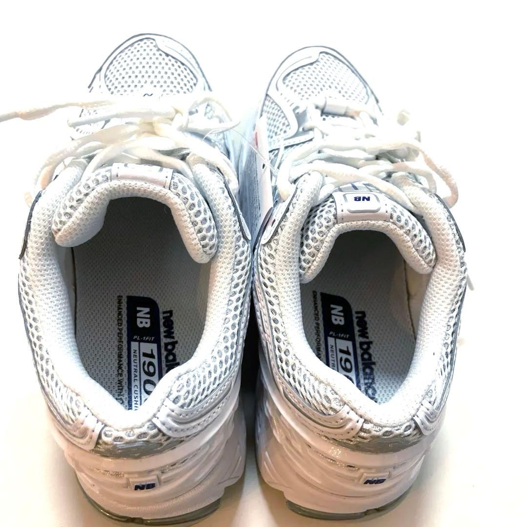 【完売品】NB U1906RCA シルバー 24cm 新品