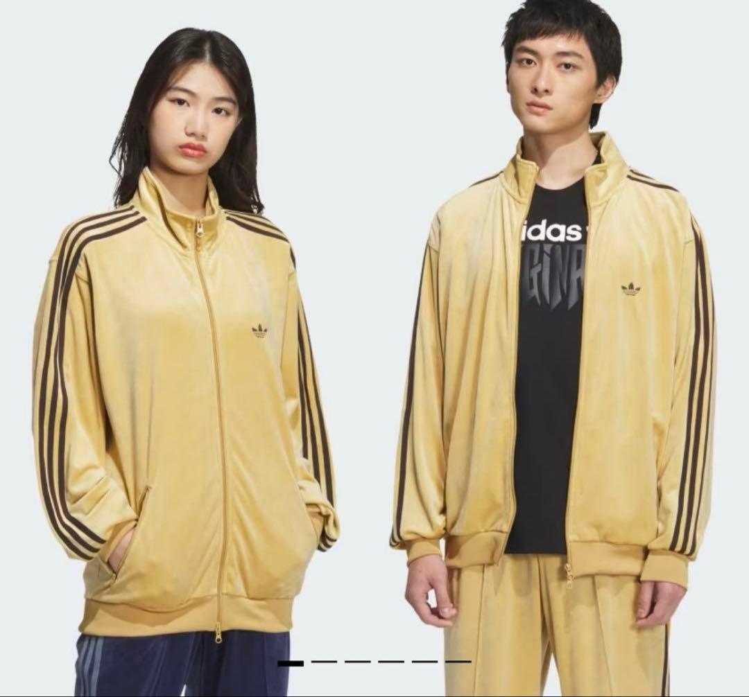 adidas ベロアトラックジャケット　ジャージ