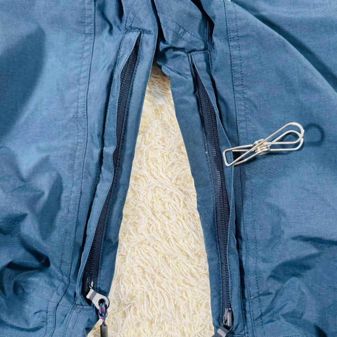 【美品】BURTON　ゴアテックス　ZEALOUS　ビブパンツ　紺　M