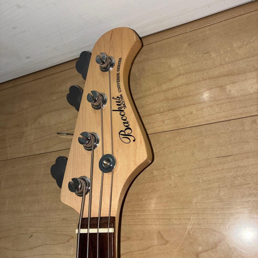 バッカス　ユニバースシリーズ　ジャズベースタイプベースギター　調整済み