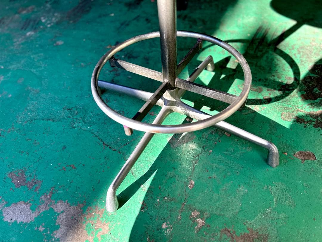 ハーマンミラー製　イームズ　シェルチェア