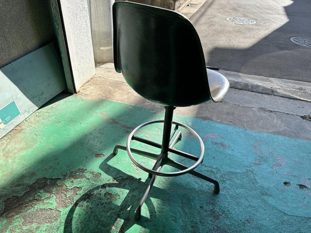 ハーマンミラー製　イームズ　シェルチェア