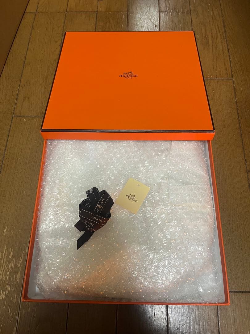 HERMES エルメス　ラウンド　シェーヌダンクル 27cm プレート　皿