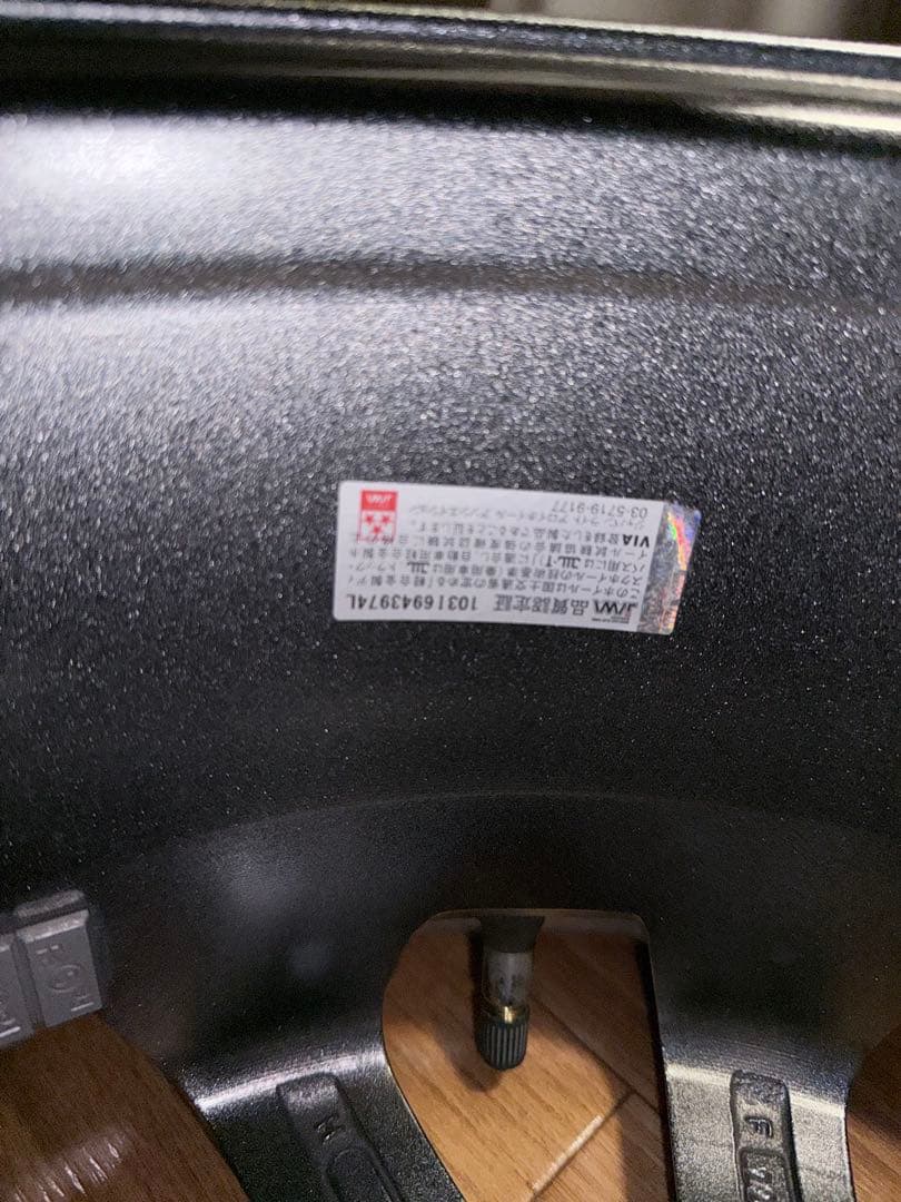 LA STRADA TIRADO Epsilon 16インチホイール ナット付き