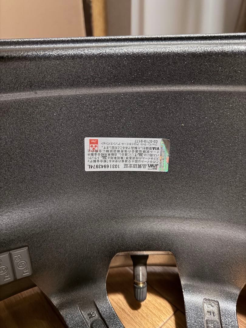 LA STRADA TIRADO Epsilon 16インチホイール ナット付き