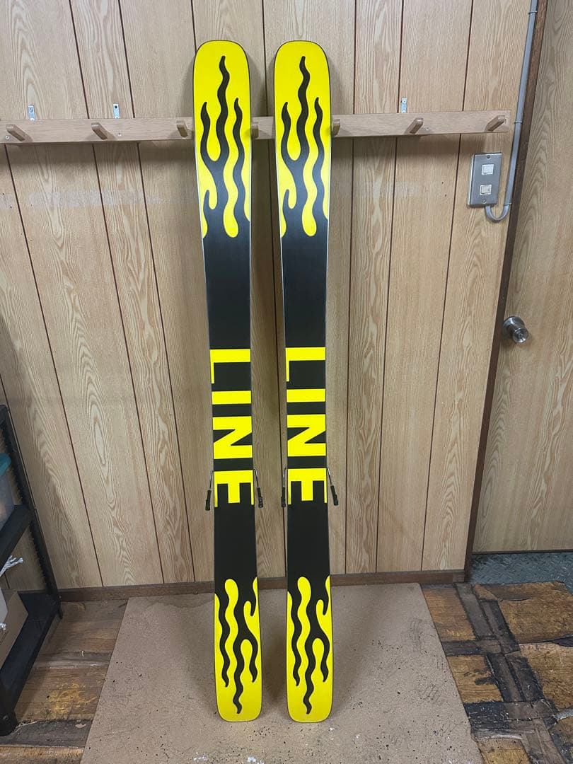 ライン クロニックLINE CHRONIC スキー板2023-2024モデル