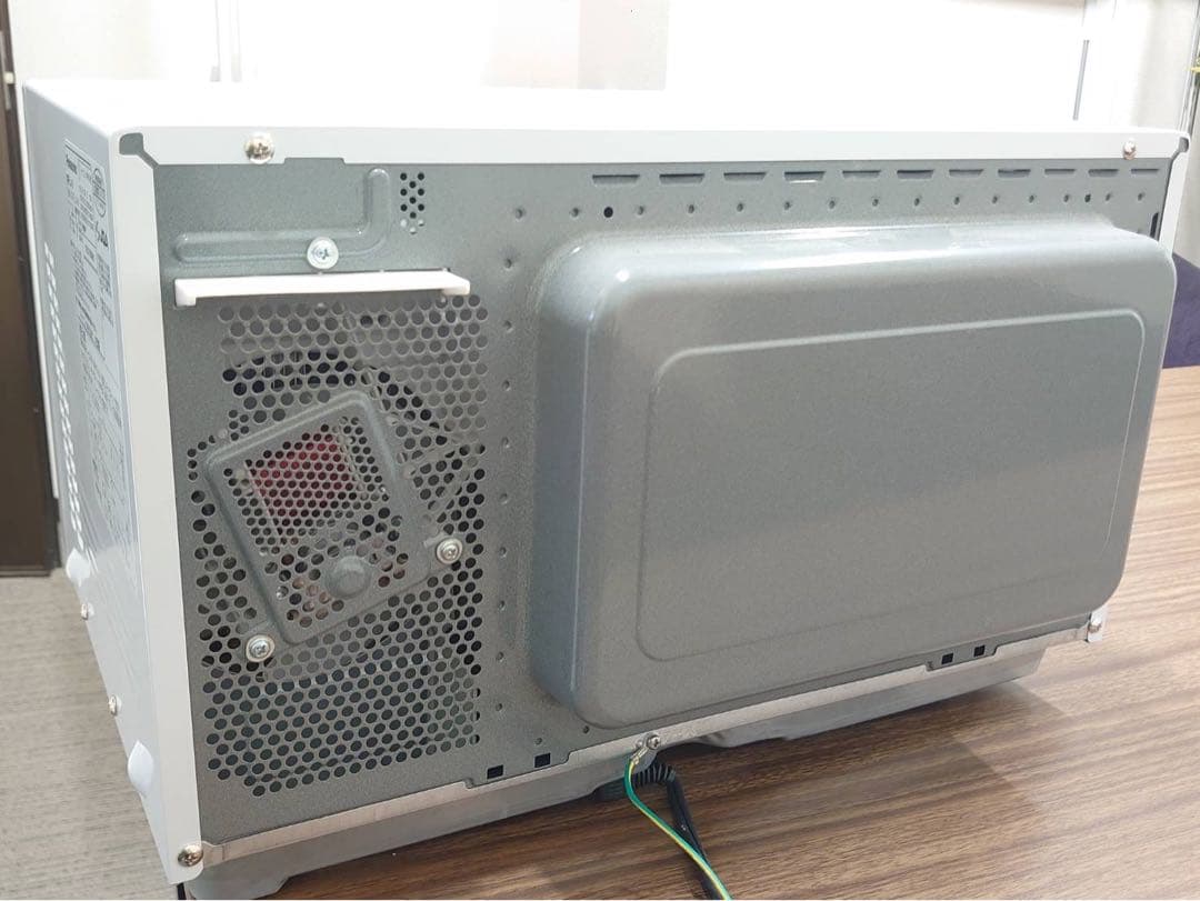 美品　2023年製　Panasonic NE-FL1A 電子レンジ 600W