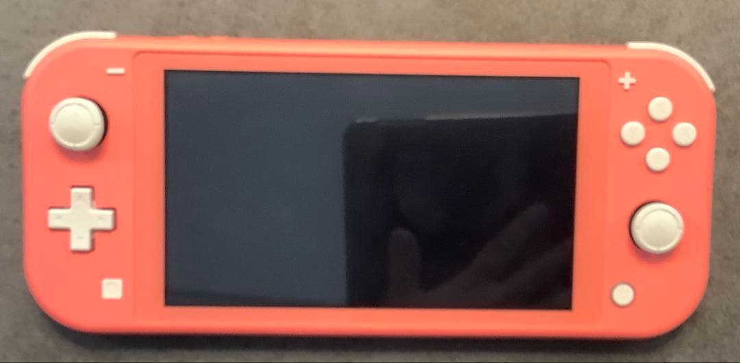 n*9様 Nintendo Switch Lite ピンク　本体