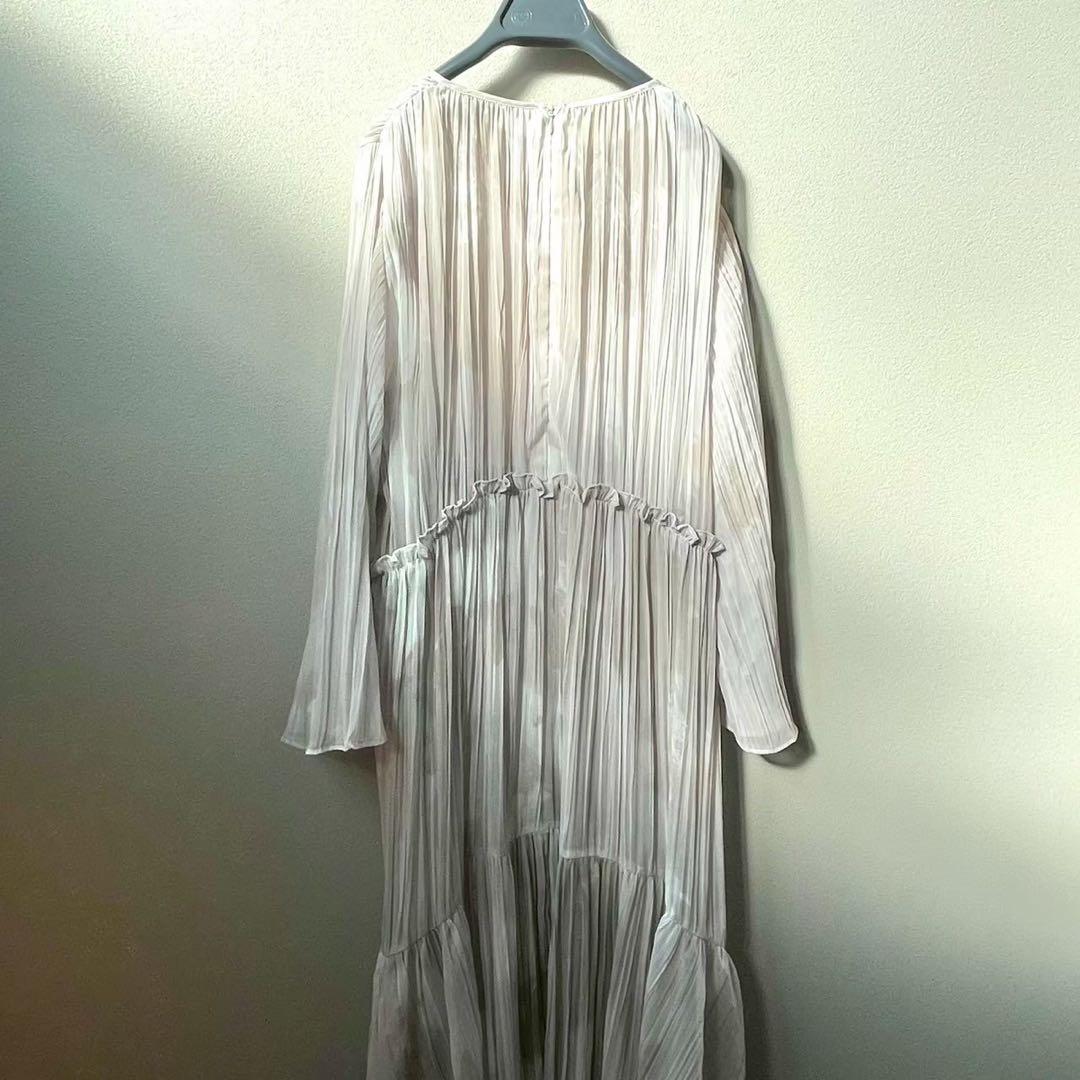 アニュアンス　ニュアンスボリュームワンピース