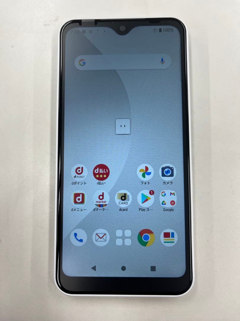 arrows F-51A docomo ホワイト