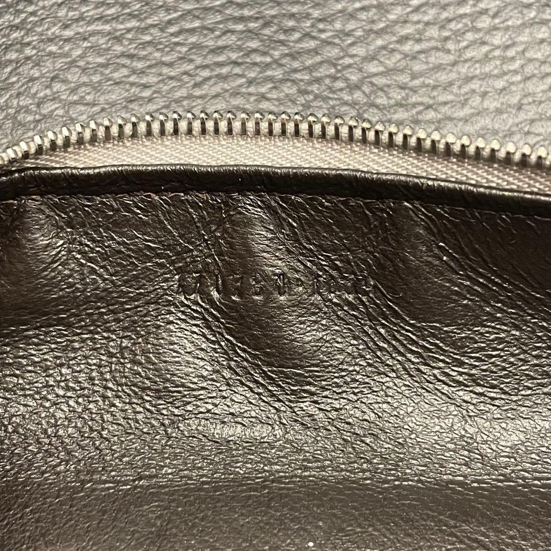 美品 GUCCI グッチ ペンケース シルバー GG柄 シマ