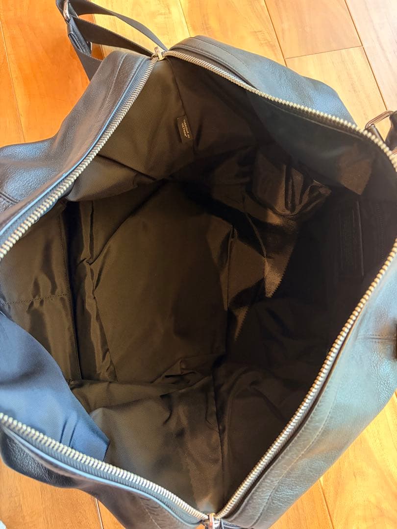 COACH ブラック レザー ボストンバッグ　大容量