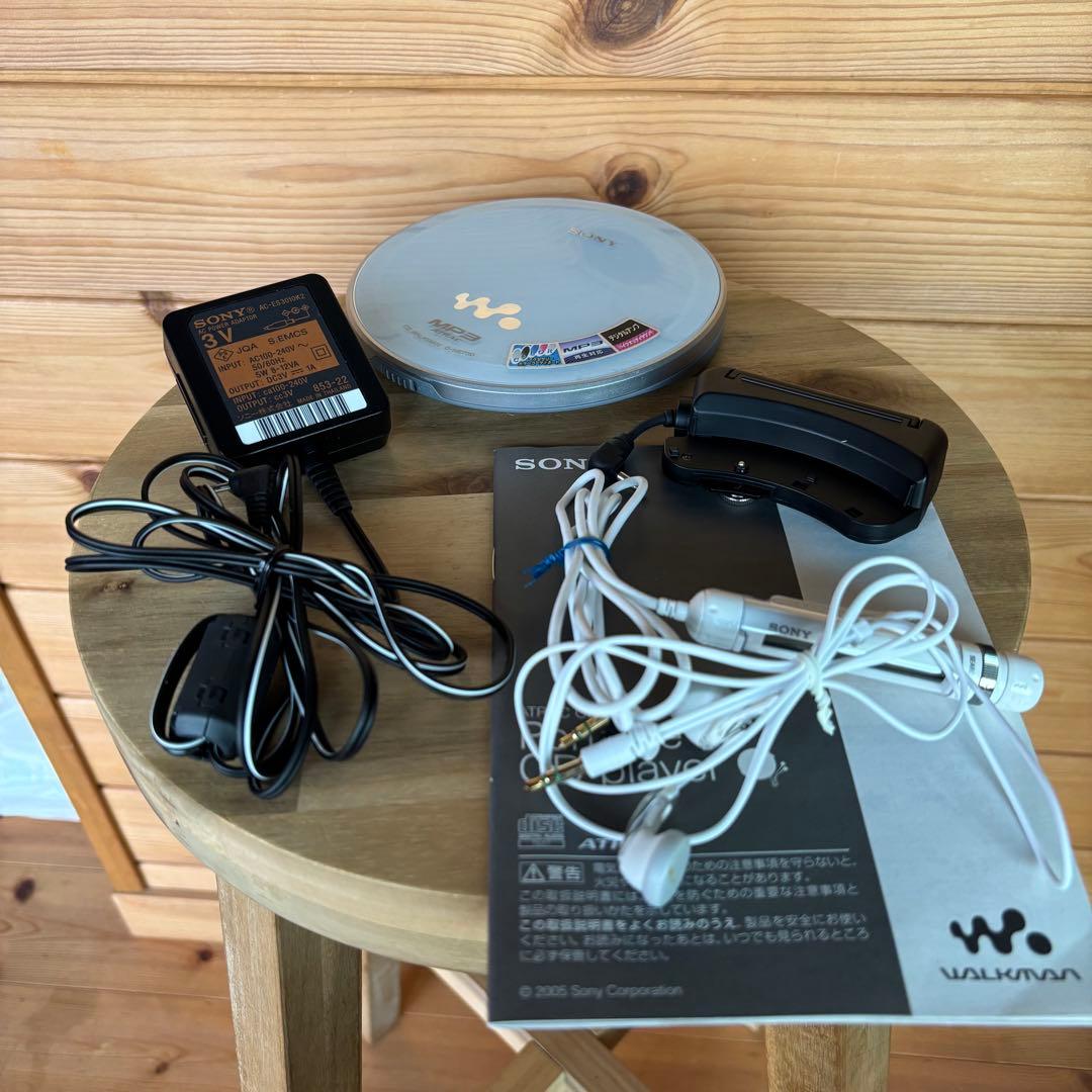 SONY CDウォークマン D-NE730 MP3再生 中古 動作品