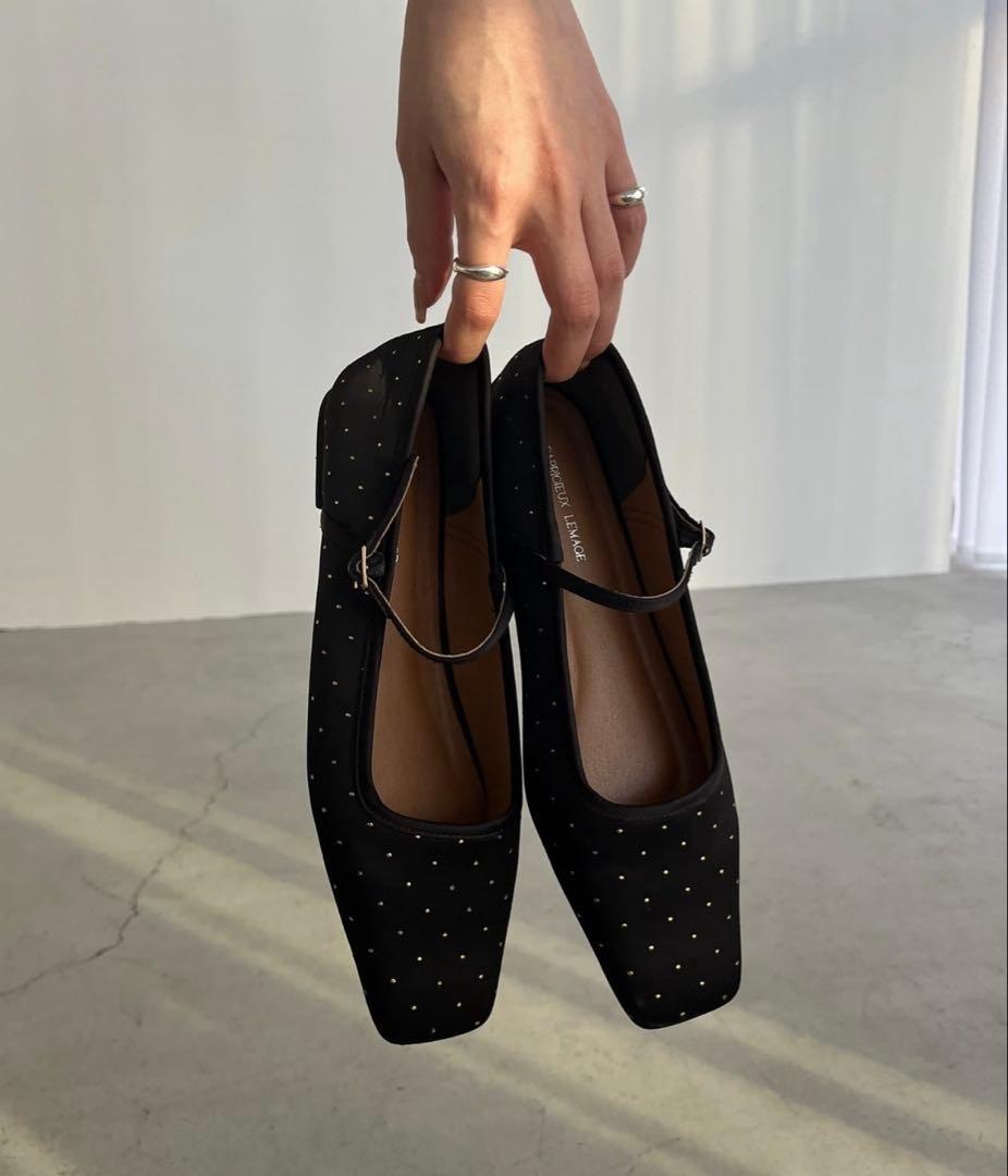【値下げ中！8500円→8000円】黒色＊スクエア型＊ドットフラットシューズ