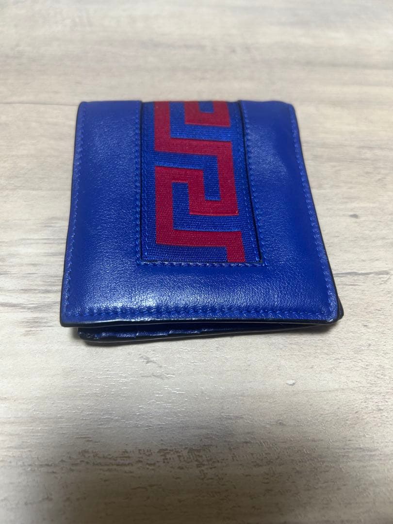 VERSACE 二つ折り財布