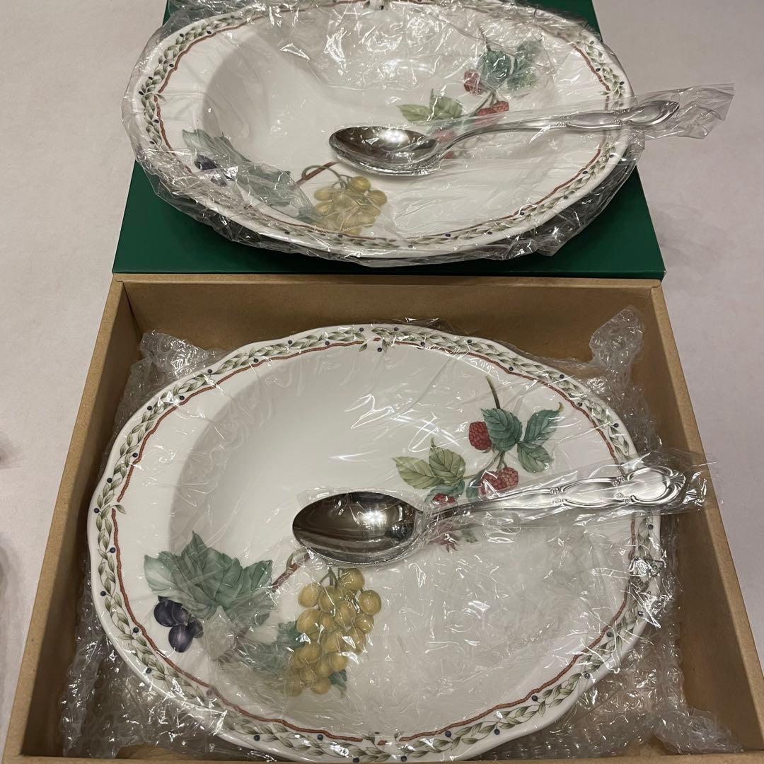 ノリタケ　ロイヤルオーチャード　カレーパスタプレートペア　スプーン付き