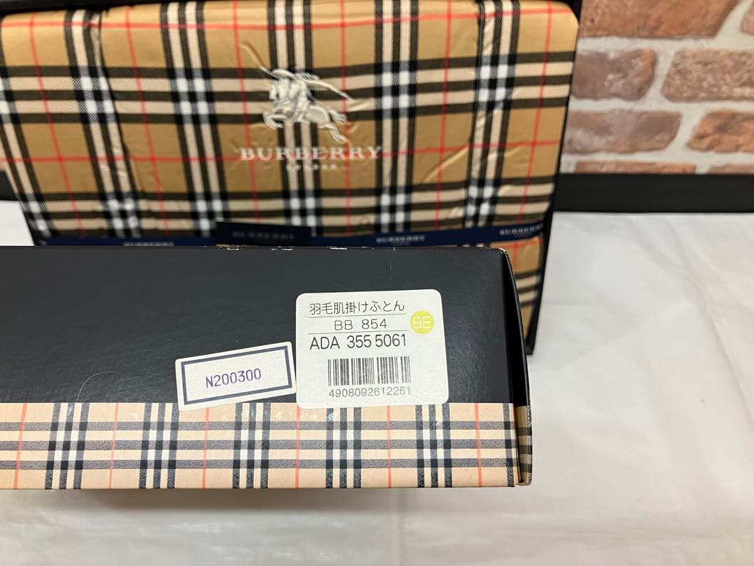 新品未使用 BURBERRY ノバチェック ダウンケット 西川産業