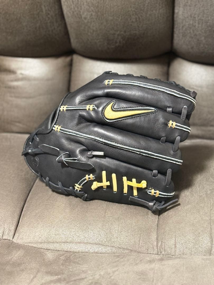【大特価！！】NIKE硬式用左投げオールラウンドグローブ