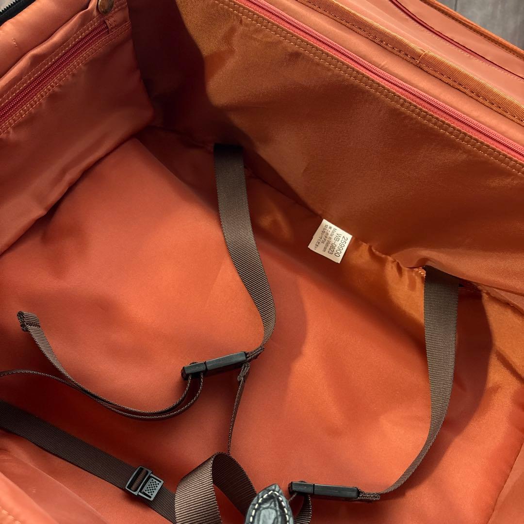 【美品】スワニー SWANY キャリーケース　クロコダイル型押し キャリーバッグ