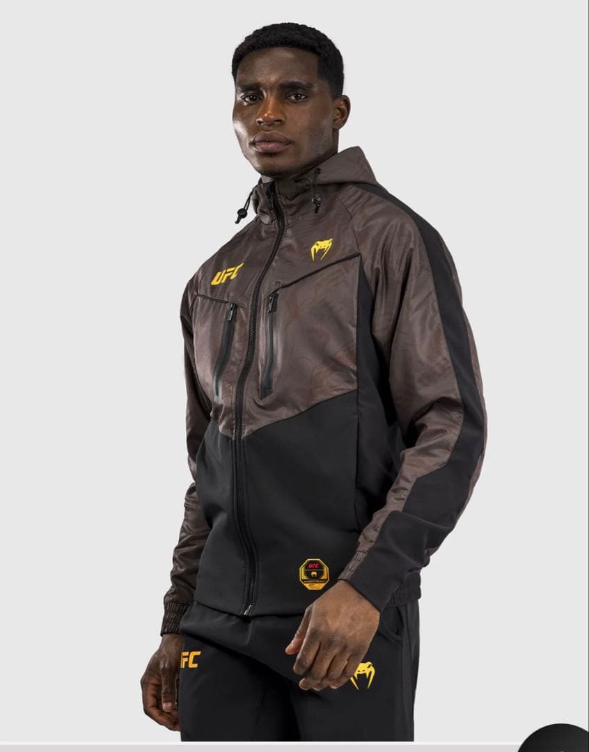 UFC Fusion by Venum Fight Week スウェットシャツ