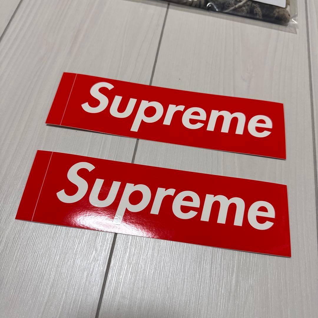 Supreme Small Box L/S Tee Sサイズ　ステッカー付き