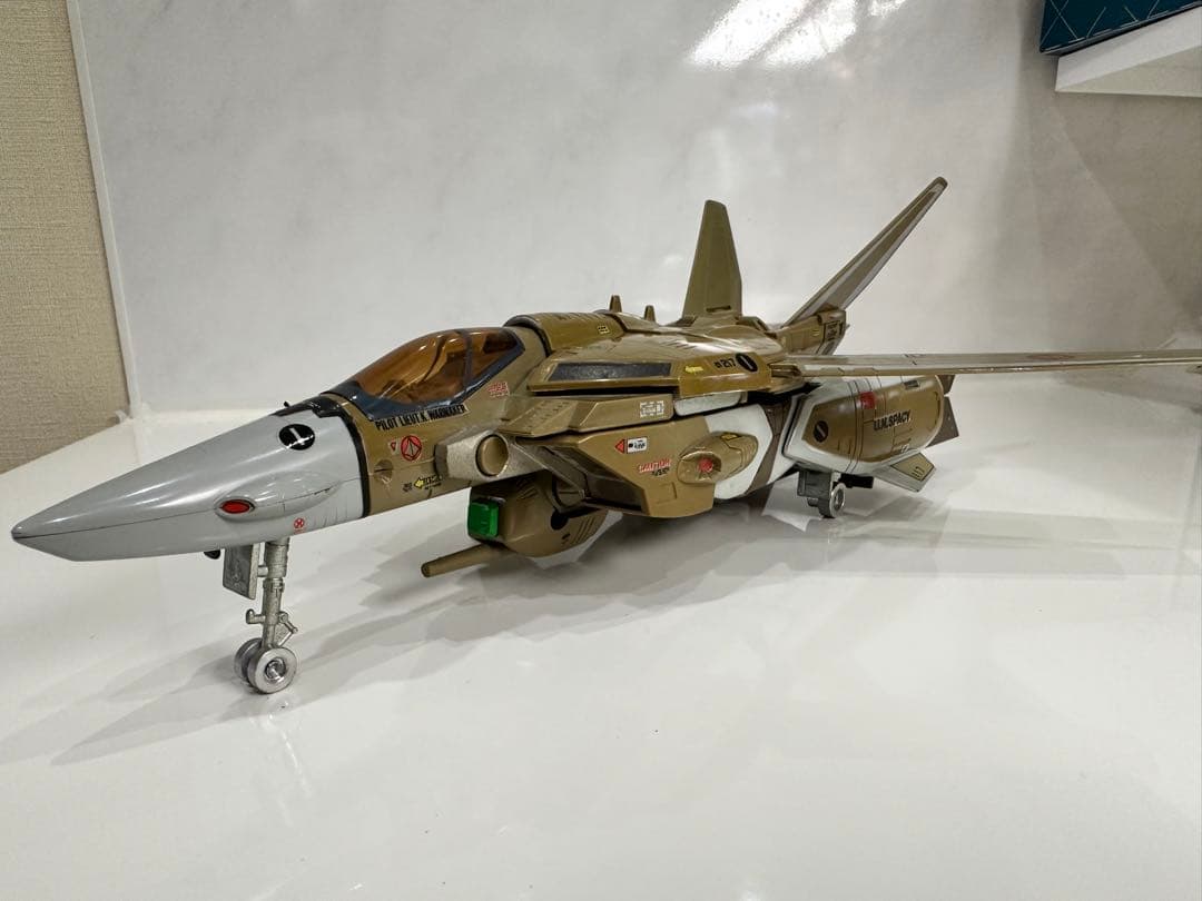 M*y様 箱無「極」レア「タカトクトイス 」製1/55 バルキリー VF-1A