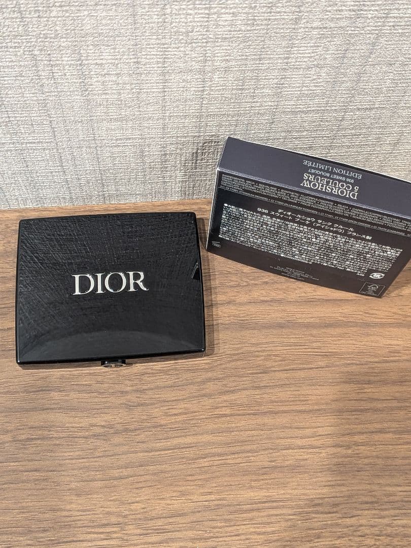 DIOR ディオール　サンククルール936 スウィートブーケ　箱あり