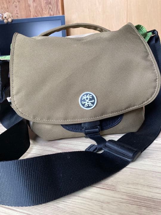 CRUMPLER クランプラー　カメラバッグ