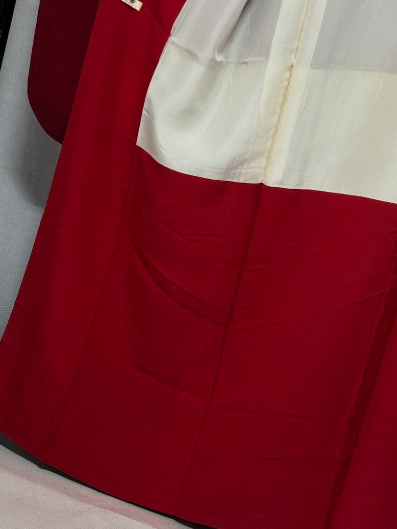 [美品] 単品　本振袖　振袖　正絹　成人式　結婚式　刺繍　蝶　向日葵　高身長