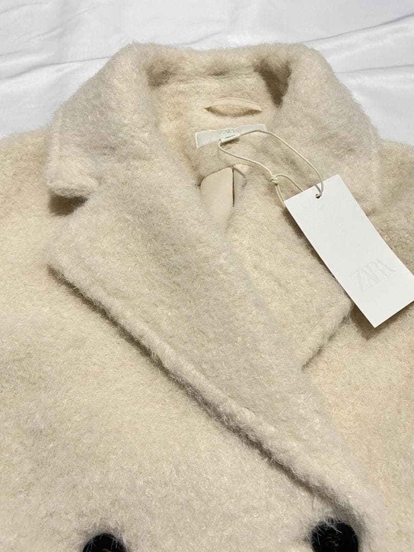 希少 Mサイズ ZARA ブークレダブルブレストミディ丈コート エクリュ