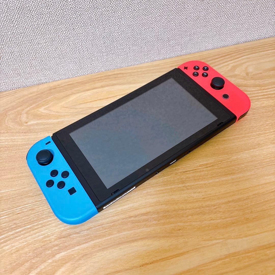 【未使用に近い】 2024年購入 バッテリー強化版 Switch ブルー レッド