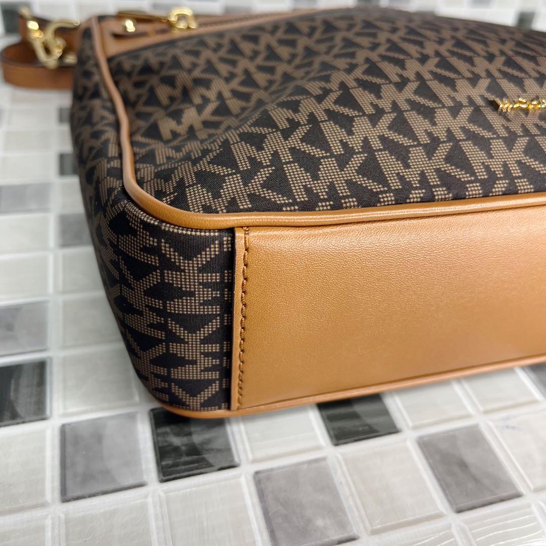 専　MICHAEL KORS マイケルコース ショルダーバッグ