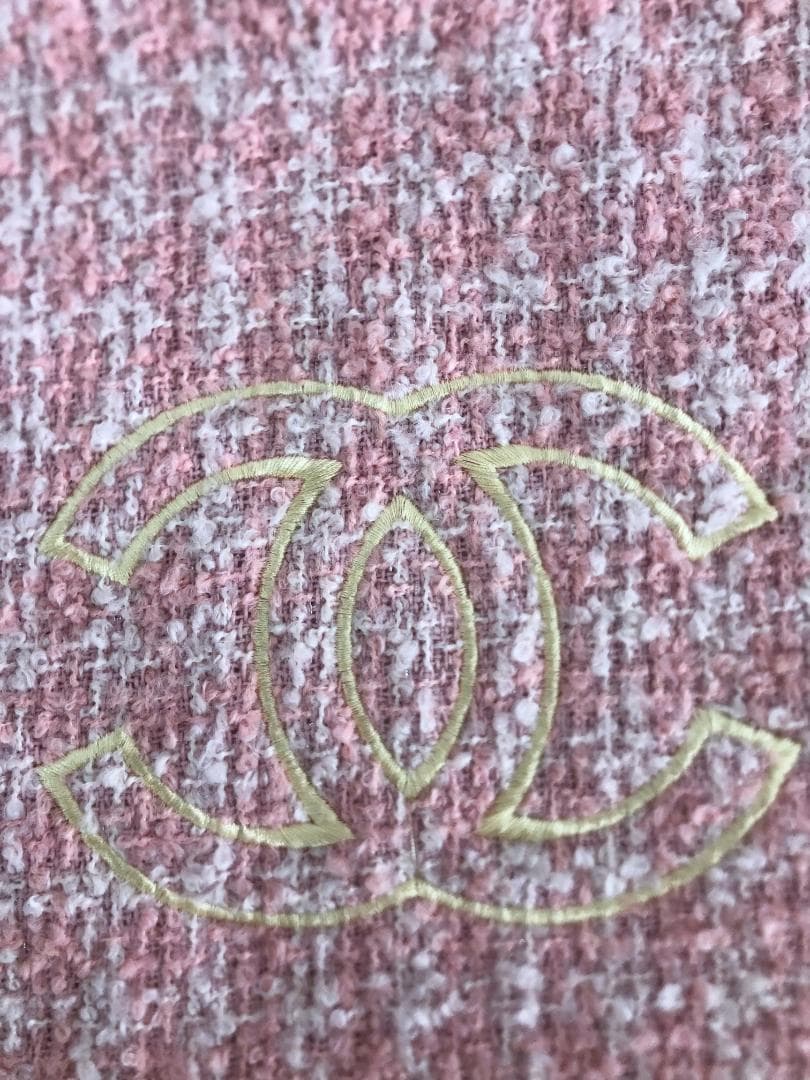 ノベルティー　ピンク　ハンドバッグ　トートバッグ　ビッグロゴ　上品