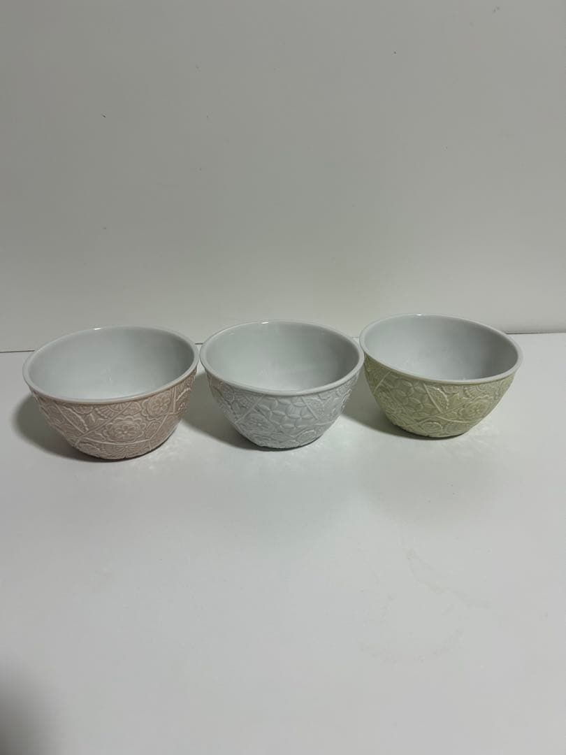 リヤドロ　kimono ボウル　ピンク　イエロー　ホワイト　茶碗　3客セット
