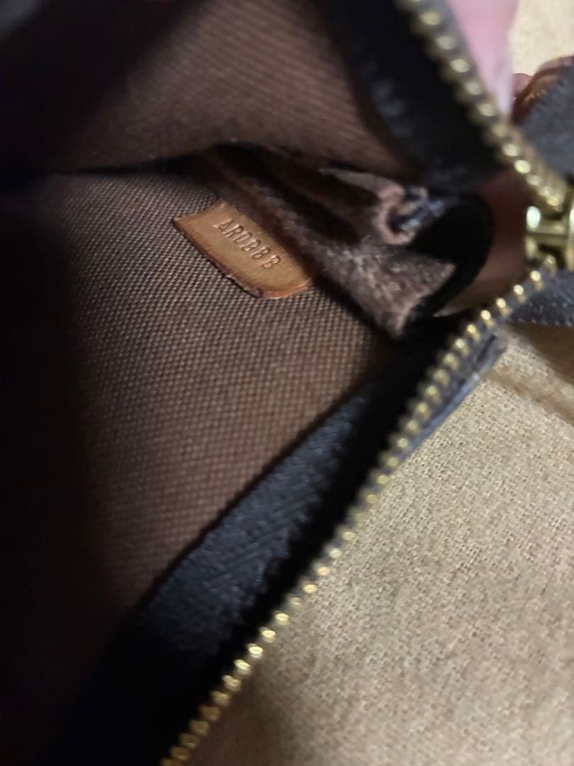 み*き様 写真をすべてご覧ください。ルイヴィトン　モノグラム　ミニポシェット