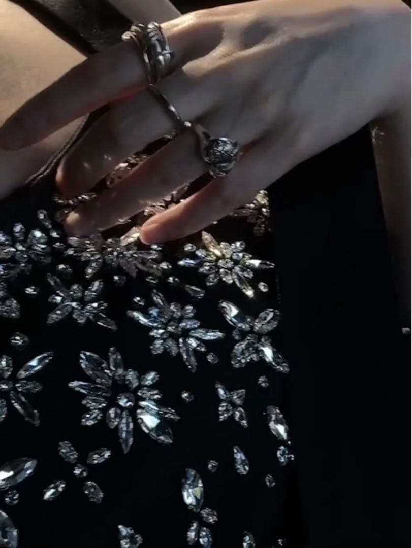 新品タグつき ダーリッチ ジュエリーフレアチュニック ブラック