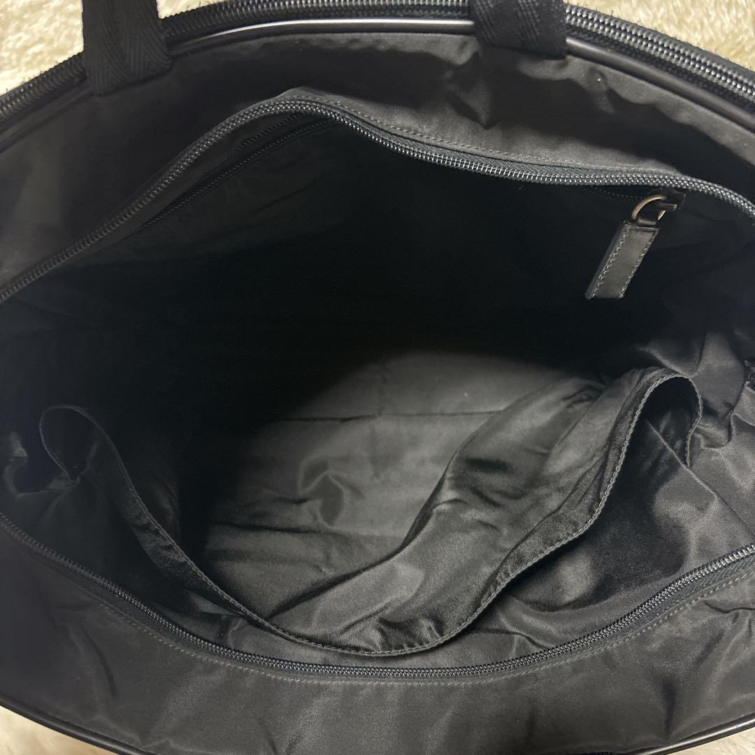 プラダ　PRADA ビジネスバッグ　2way ショルダーバッグ　トートバッグ