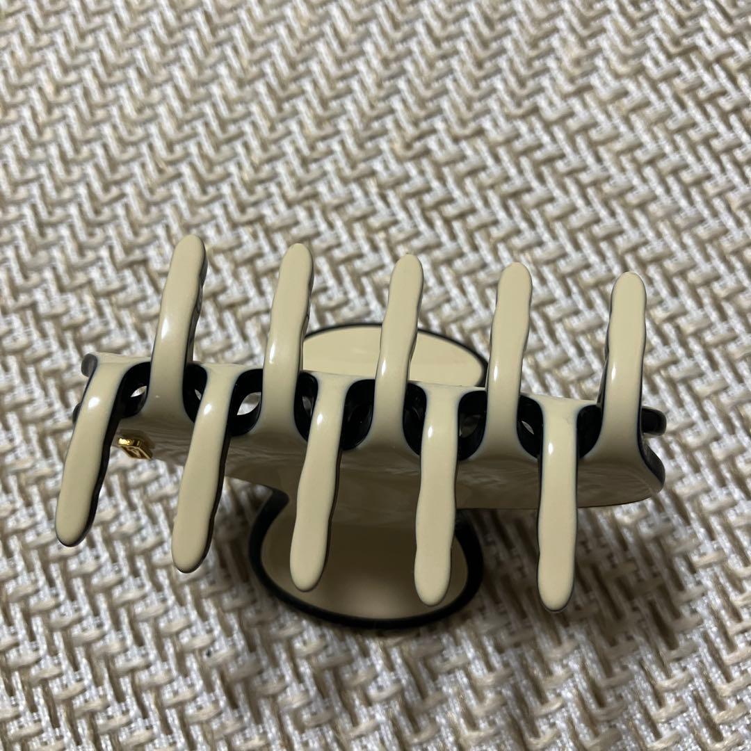 【専用】アレクサンドルドゥパリ　ヘアクリップ【LISERAI】S クリップ